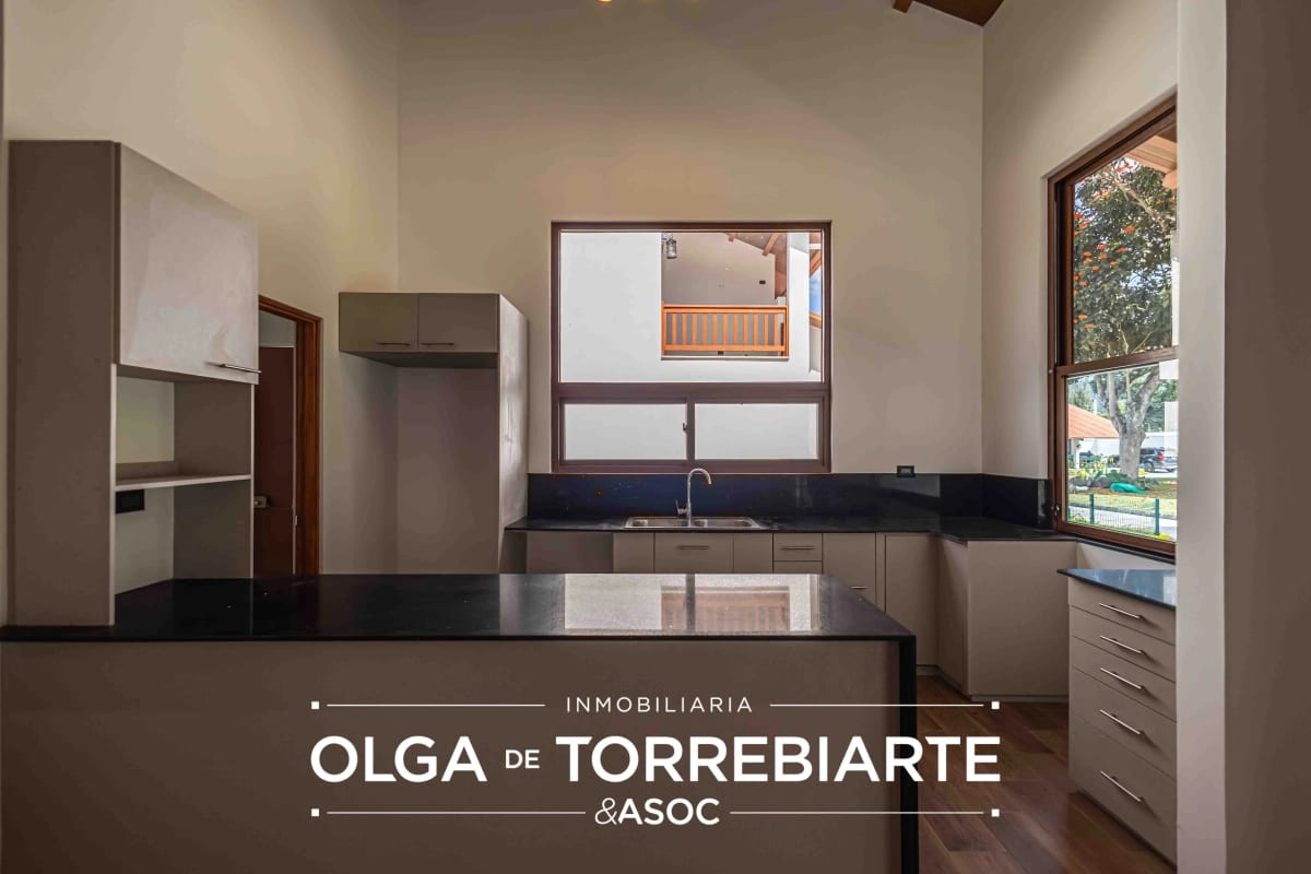 Casa en Complejo Villas de Duero, San Pedro El Alto, Antigua Guatemala — Casa en Alquiler en Antigua, Sacatepéquez — foto 7 de 10