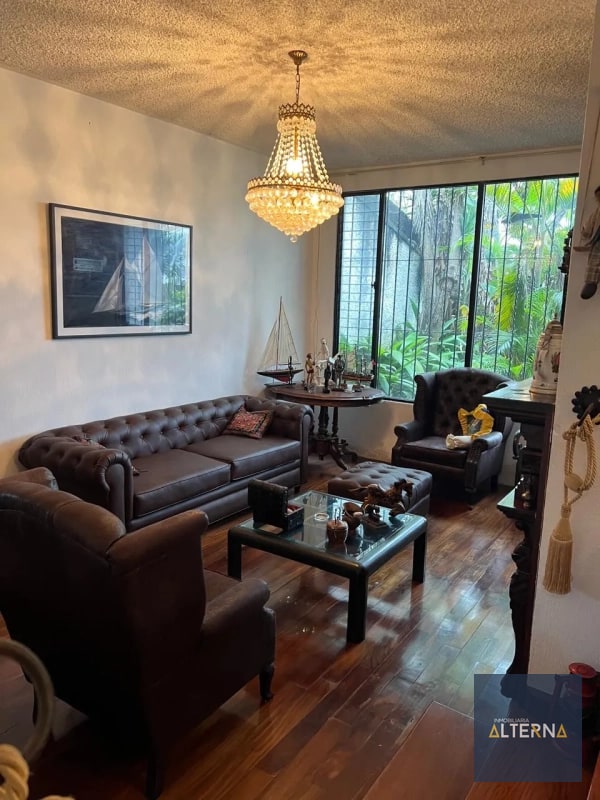 Casa en Venta en Zona 16 - 13