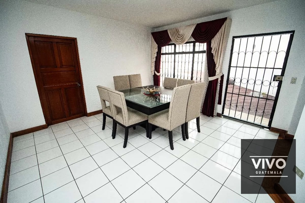 Se vende casa, 4 habitaciones, Boulevard Balcones, San Cristóbal – Mixco - 11