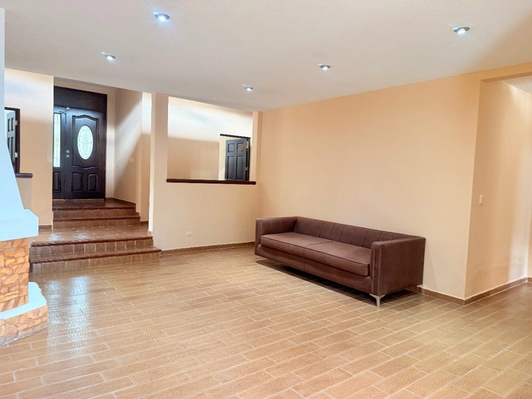 Casa de un nivel en venta en Condominio en Fraijanes — Casa en Venta en Carretera a El Salvador, Guatemala, Ciudad — foto 5 de 7