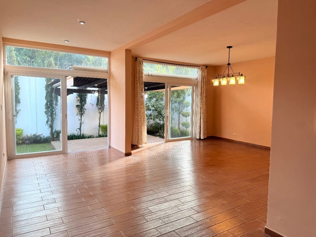 Casa de un nivel en venta en Condominio en Fraijanes — Casa en Venta en Carretera a El Salvador, Guatemala, Ciudad — foto 4 de 7