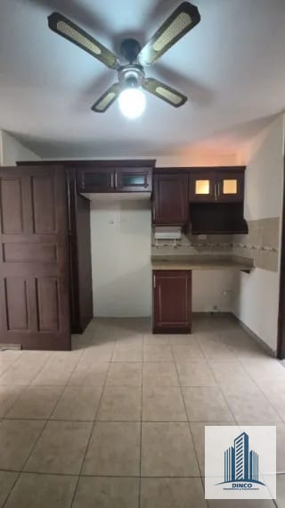 Vendo Casa en Quinta Los Encinos Z.7 de Mixco — Casa en Venta en Quinta Los Encinos, Zona 7 Mixco, Guatemala, Ciudad — miniatura 4 de 6