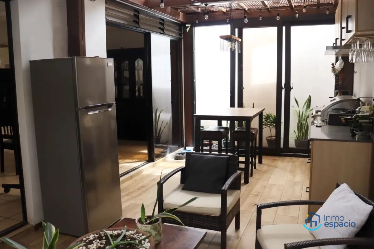 Casa en venta zona 8 mixco-San Cristóbal — Casa en Venta en Zona 8 Mixco, Guatemala, Ciudad — foto 2 de 17