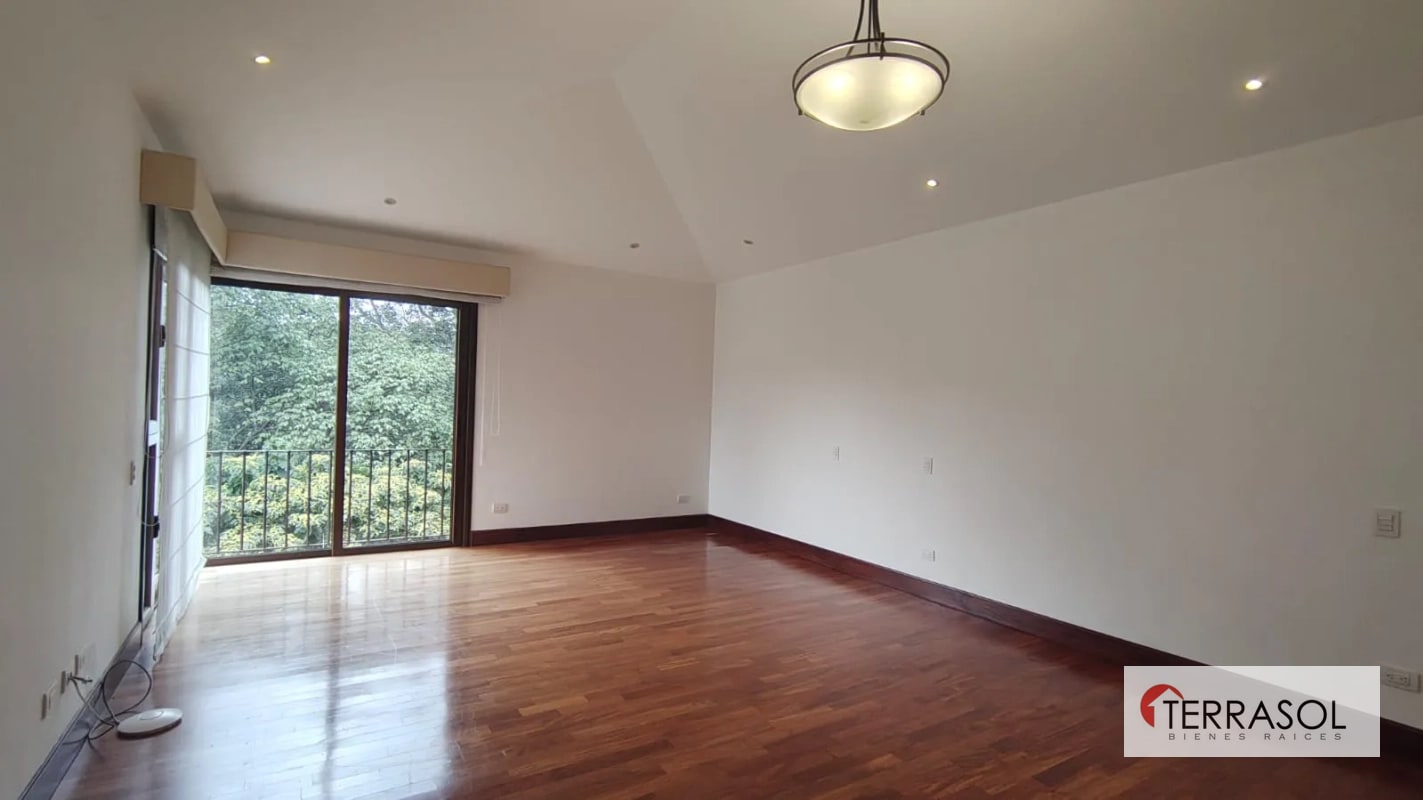 Casa en venta Encinos de Cayala - 5