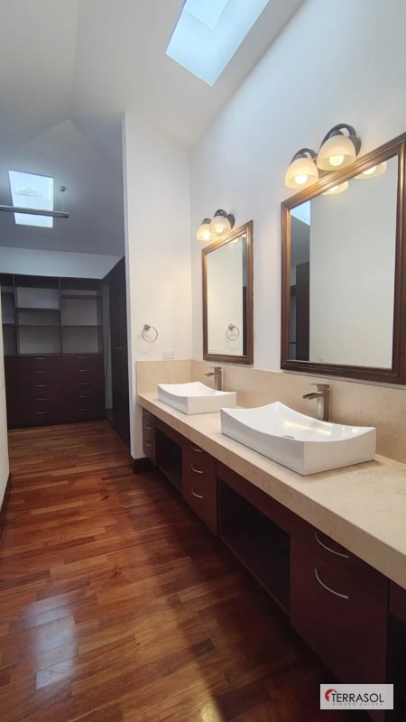 Casa en venta Encinos de Cayala - 4