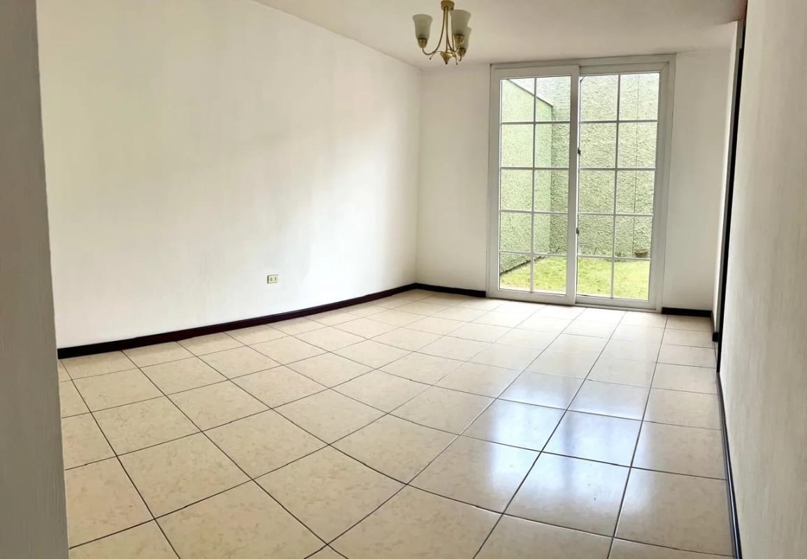 Casa en Venta KM16.5 CAES — Casa en Venta en Carretera a El Salvador, Guatemala, Ciudad — foto 6 de 9
