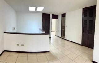 Casa en Venta KM16.5 CAES — Casa en Venta en Carretera a El Salvador, Guatemala, Ciudad — miniatura 1 de 9