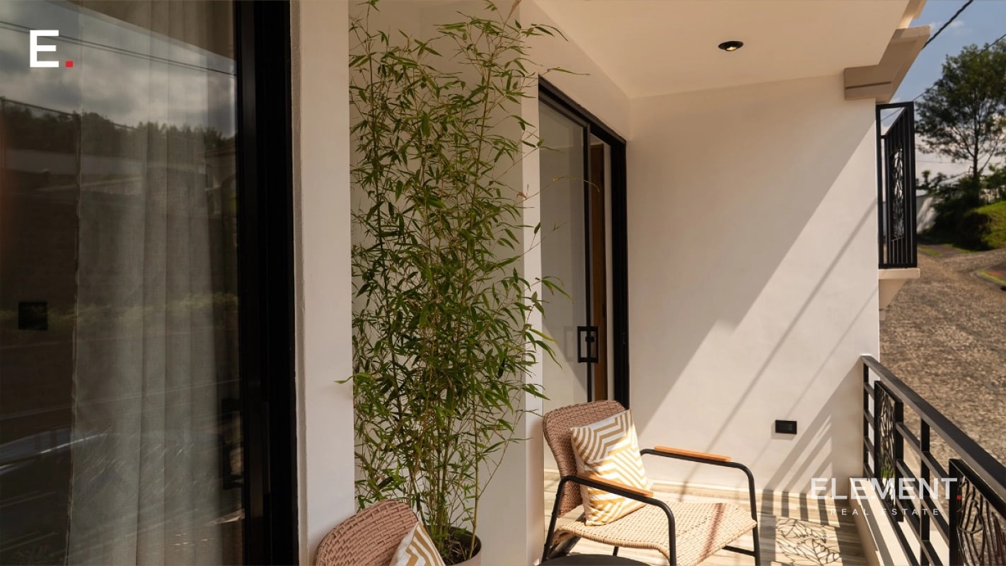 Casa amueblada en venta - Antigua Gardens. - 2
