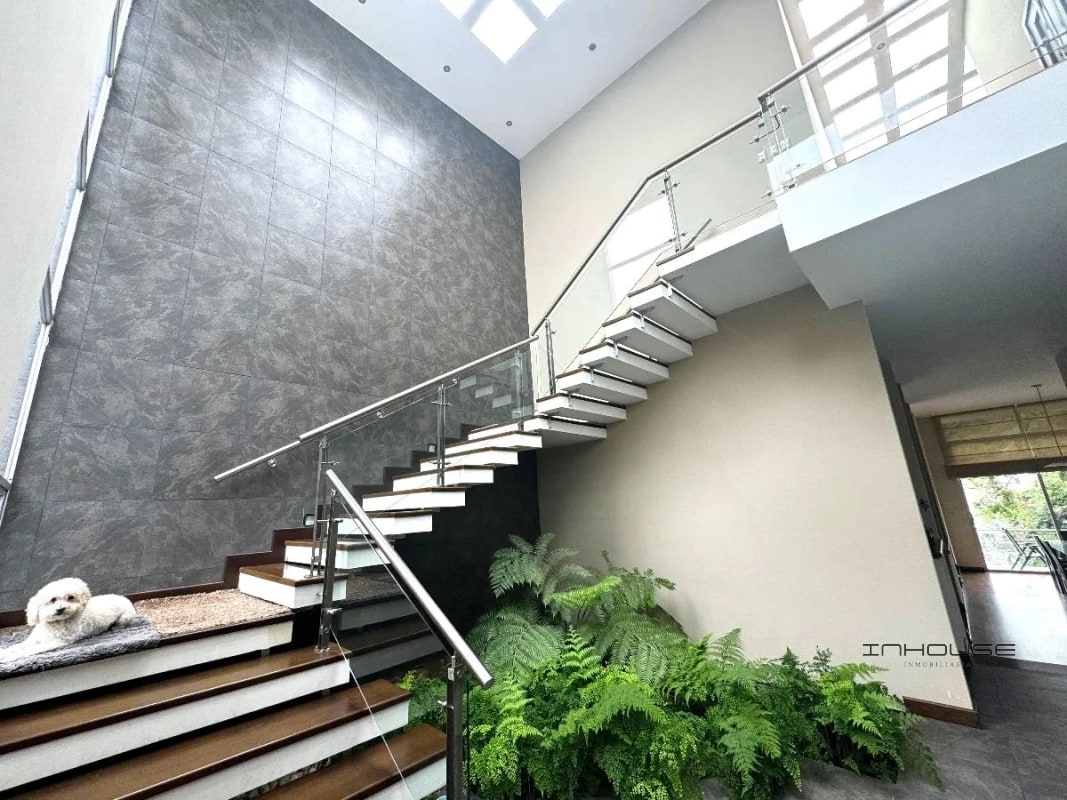 CASA EN VENTA EN ZONA 16 LAS CUMBRES - 14