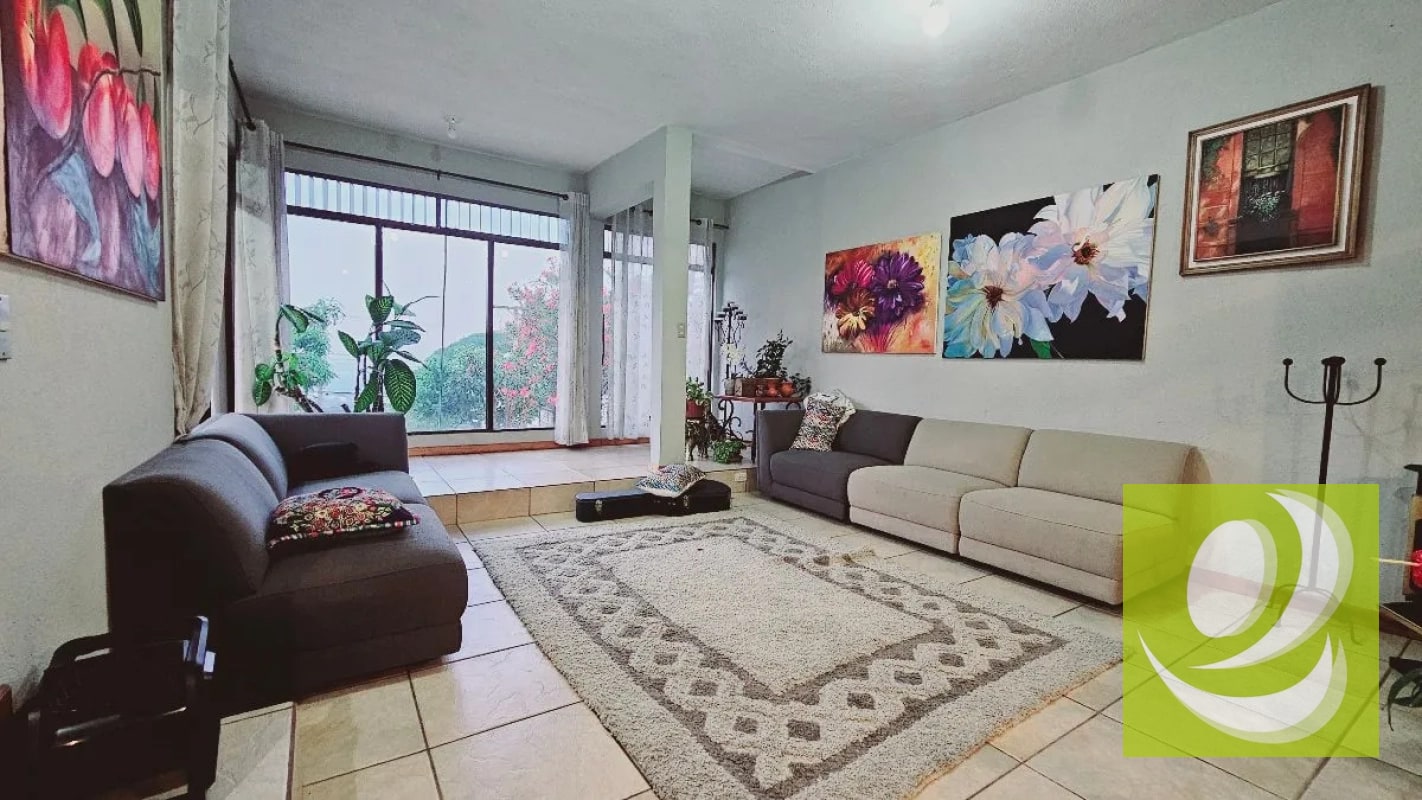 Casa Con Terreno en Venta en Balcones de San Cristobal - 1