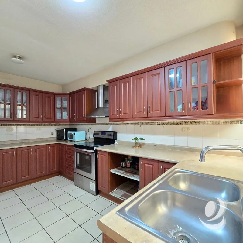 Casa en Venta cercana a Walmart de San Cristóbal, - 5