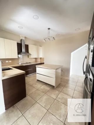 Linda casa en venta en Portal del Bosque 1 — Casa en Venta en Portal del Bosque, Carretera a El Salvador, Guatemala, Ciudad — miniatura 14 de 16
