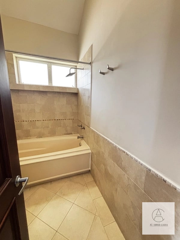 Linda casa en venta en Portal del Bosque 1 - 8