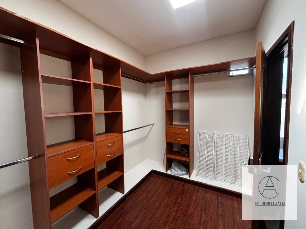 Linda casa en venta en Portal del Bosque 1 - 7