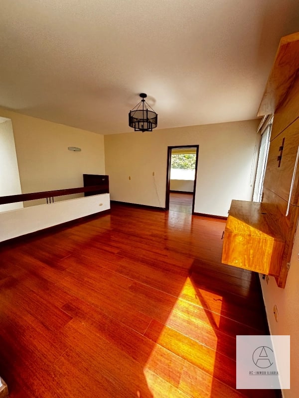 Linda casa en venta en Portal del Bosque 1 - 5