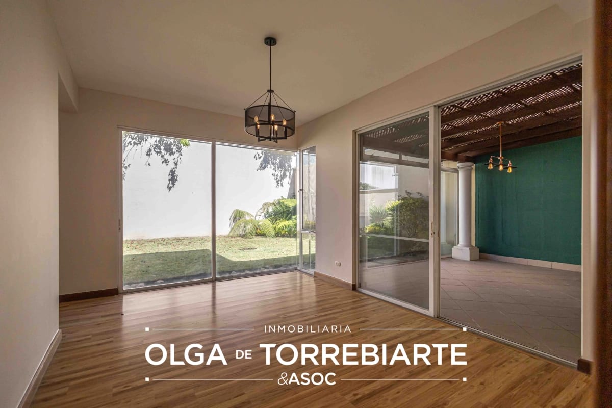 Casa en Condominio Portal del Bosque I — Casa en Venta en Portal del Bosque, Carretera a El Salvador, Guatemala, Ciudad — foto 5 de 17
