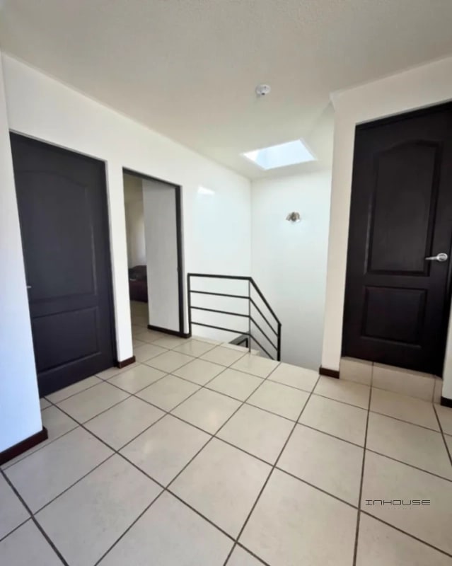 CASA EN VENTA EN CARRETERA A EL SALVADOR, KM 26 - 13