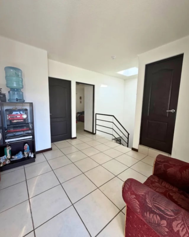 CASA EN VENTA EN CARRETERA A EL SALVADOR, KM 26 - 8