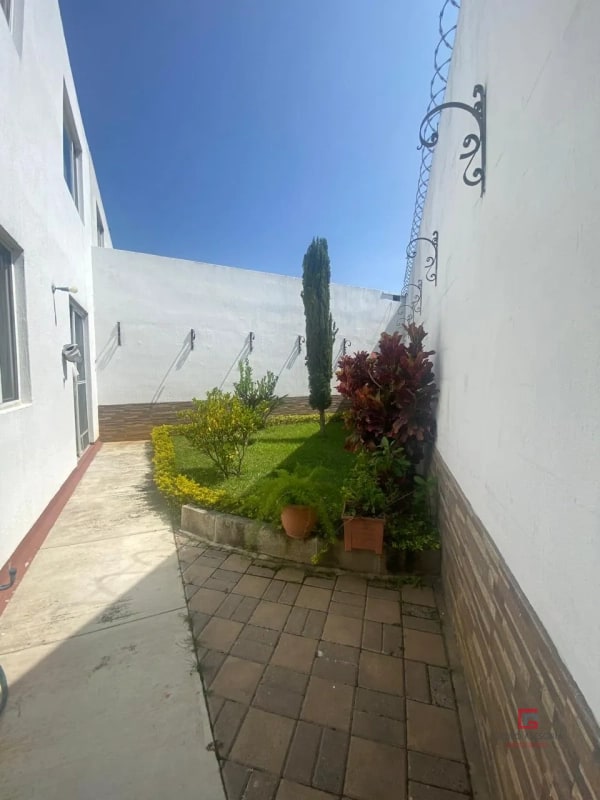 Hermosa casa en venta en Jardines de San Cristóbal zona 8 de Mixco - 7