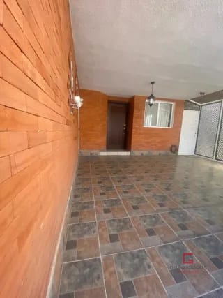 Hermosa casa en venta en Jardines de San Cristóbal zona 8 de Mixco — Casa en Venta en Jardines de San Cristóbal, Zona 8 Mixco, Guatemala, Ciudad — miniatura 3 de 9