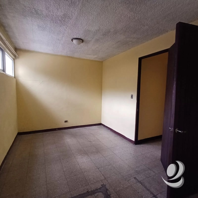 ¡¡¡Casa en Venta Zona 2 El Sauce sobre Avenida Elena, Fuera de Garita Guatemala!!! - 11