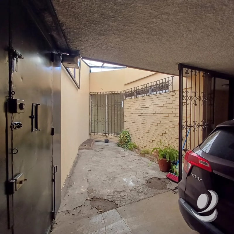 ¡¡¡Casa en Venta Zona 2 El Sauce sobre Avenida Elena, Fuera de Garita Guatemala!!! - 9