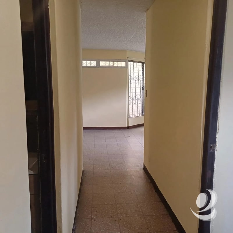 CASA EN VENTA SOBRE AVENIDA ELENA Z.2 EL SAUCE - 9