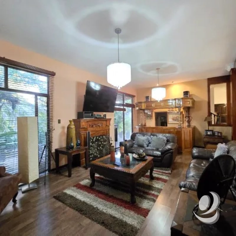 Casa en Venta - 5