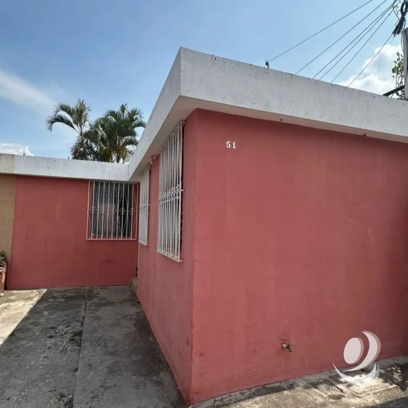 Casa en venta en Villa Canales - 2