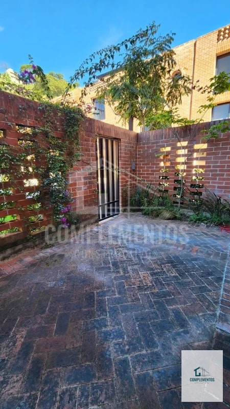 IRIDIA HOMES, Casa en Venta Zona 13 Cañadas de Elgin - 9