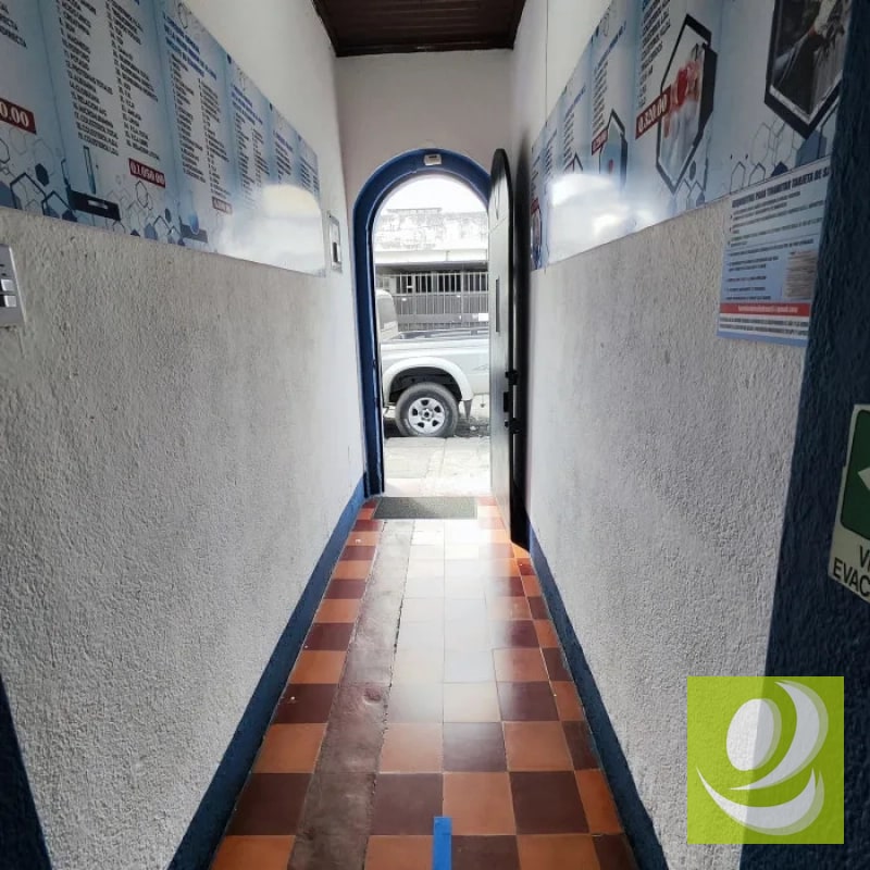 VENDO CASA PARA INVERSION EN ZONA 5 - 1