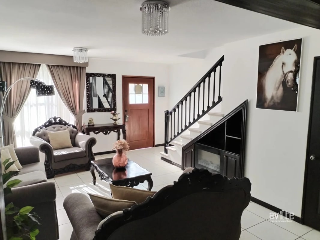 Casa tipo Navarra en venta, dentro de Alameda Norte Q2,900,000 más impuestos - 9