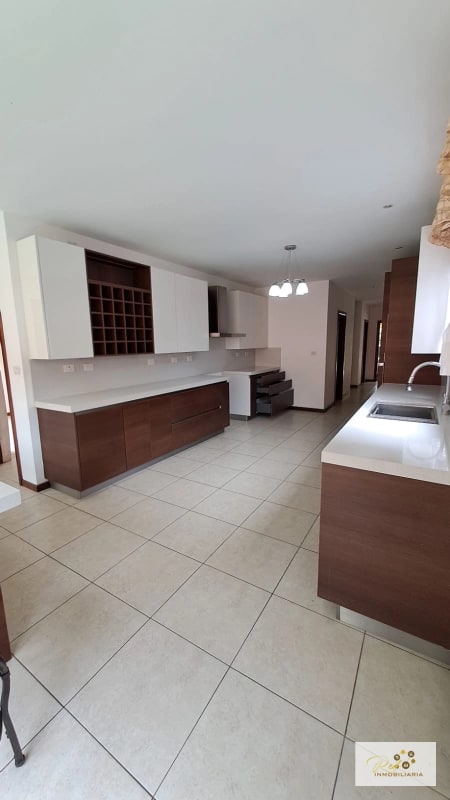 🏡 RENTA CASA EN CONDOMINIO PUERTA GRANDE, Km.14.1 CAES. - 15