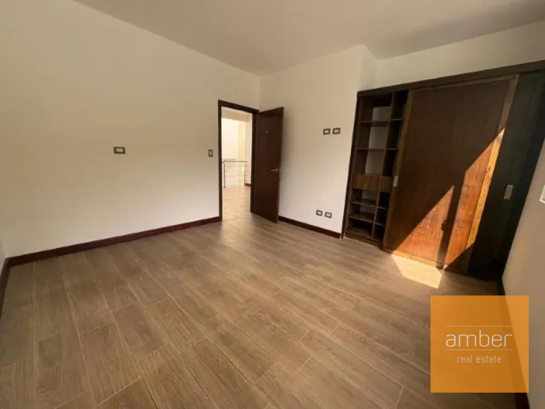 Casa en Cañadas de San Isidro, zona 16 - 9