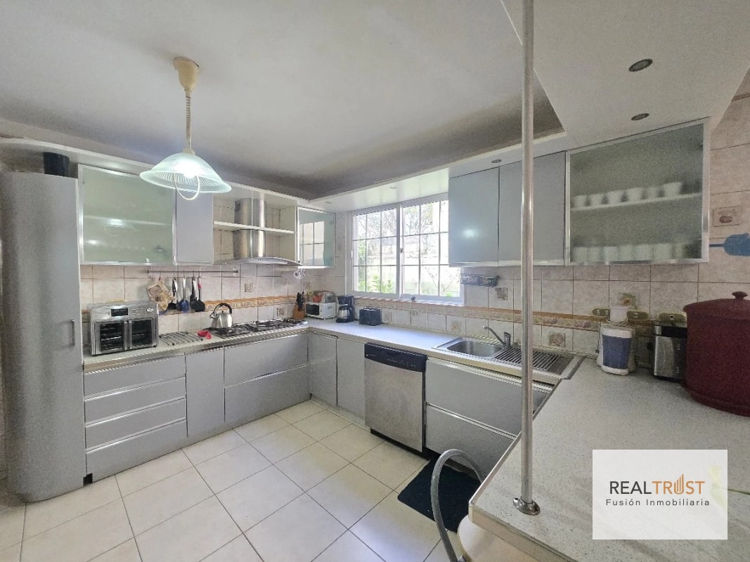 Preciosa casa en venta en San Antonio - 9