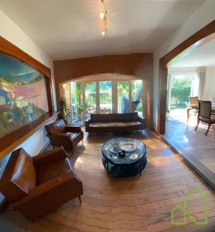 En Venta Linda Casa en Jardines de Vista Hermosa, VHII, zona 15 - 9