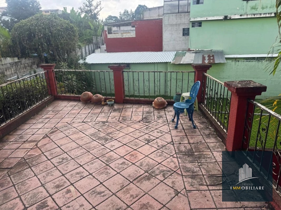 Casa en venta Montesano zona 16 - 3