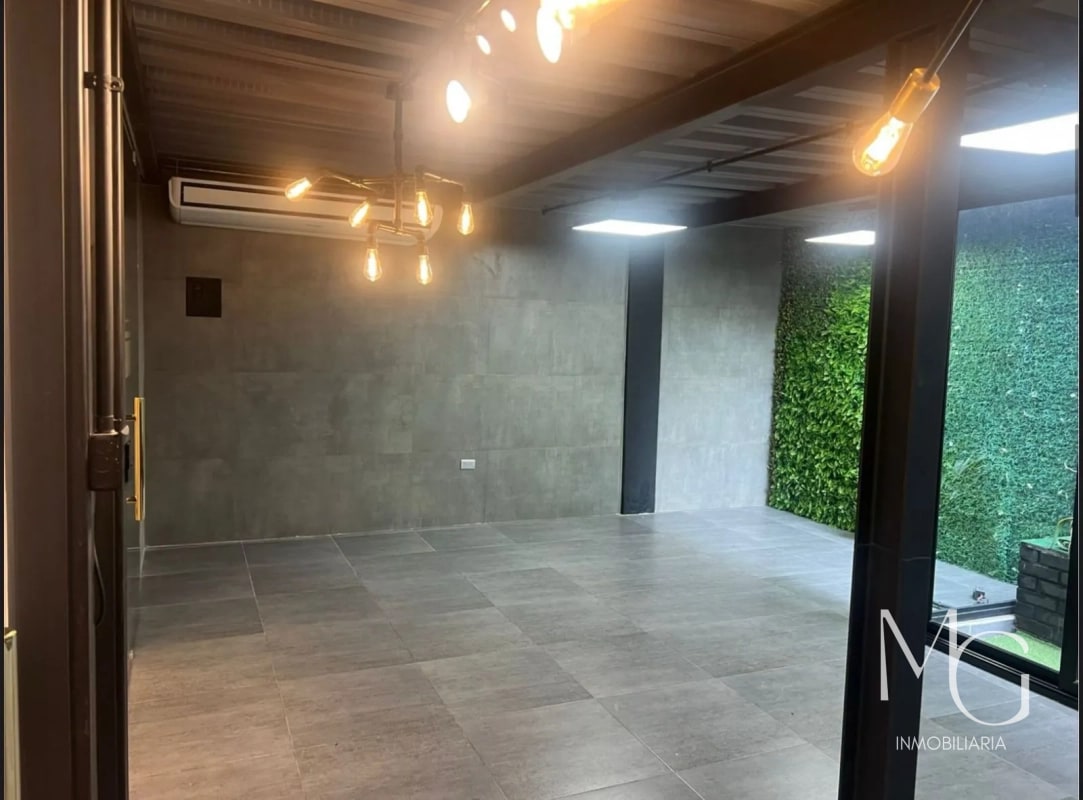 Casa en venta Condominio Zona 10 - 7