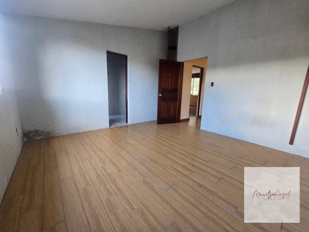 CASA EN VENTA CARRETERA A EL SALVADOR KM 16.5 LOS DIAMANTES - 8