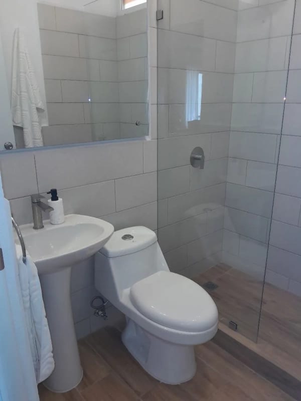 Casa Nueva en Venta Km 25 CAES — Casa en Venta en km 21-25, Carretera a El Salvador, Guatemala, Ciudad — foto 5 de 14