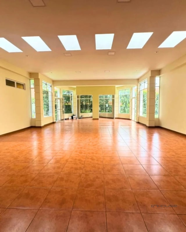 CASA EN VENTA ZONA 13 -PARA ESTRENAR- IRIDIA - 6
