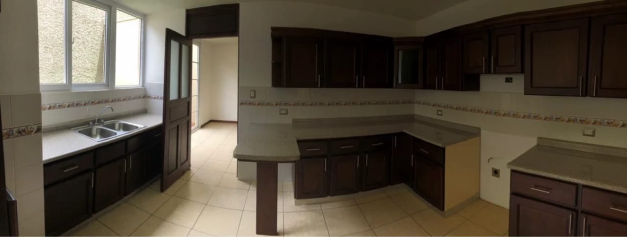 Km 16.5 atrás de la olmeca Villas de Santa Mónica — Casa en Alquiler en Carretera a El Salvador, Guatemala, Ciudad — foto 15 de 17