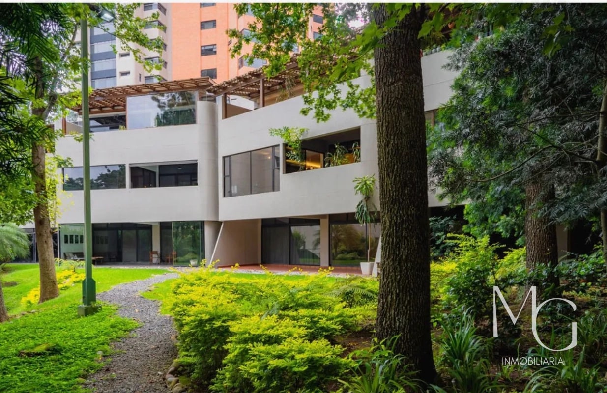 Venta de Casa en Zona 14 - 7