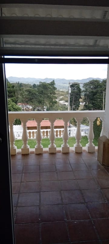 Casa en Venta en CAES Santa Elena Barillas - 5