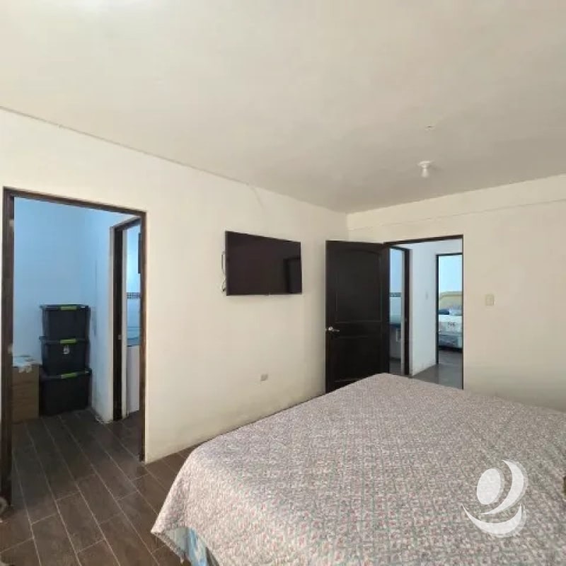 Casa con Jardín en Venta San Lucas Sacatepéquez - 10