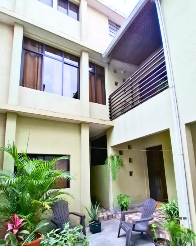 CASA EN VENTA EN ZONA 17, RUTA AL ATLÁNTICO KM 6.5 - 10