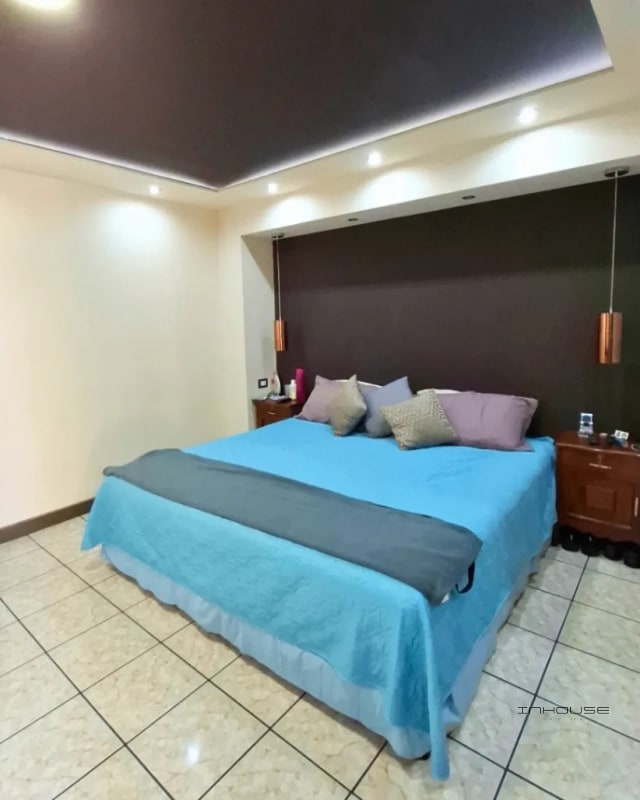 CASA EN VENTA EN ZONA 17, RUTA AL ATLÁNTICO KM 6.5 - 9