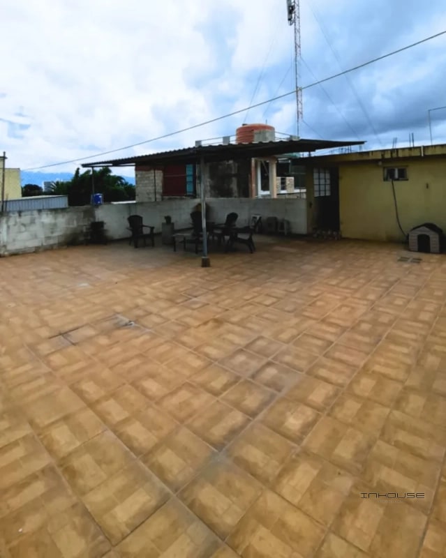CASA EN VENTA EN ZONA 17, RUTA AL ATLÁNTICO KM 6.5 - 4