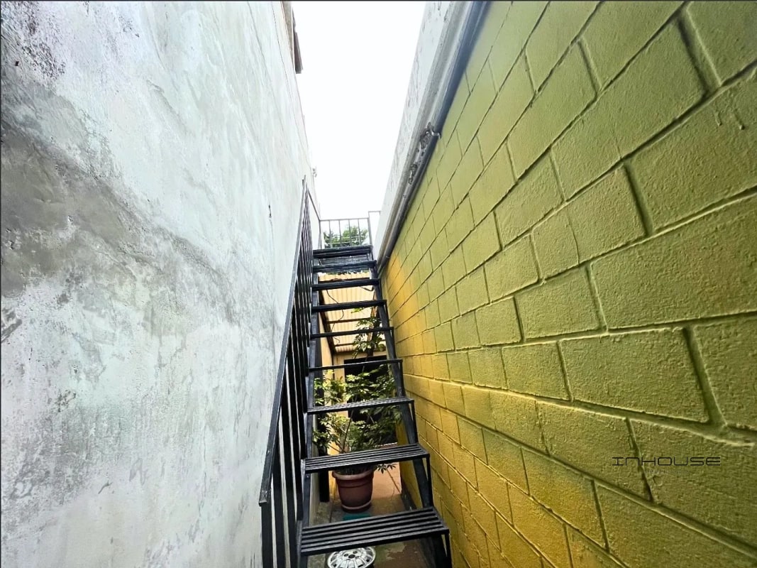 CASA EN VENTA EN ZONA 18 DE UN NIVEL CONDOMINIO LOS OLIVOS - 2