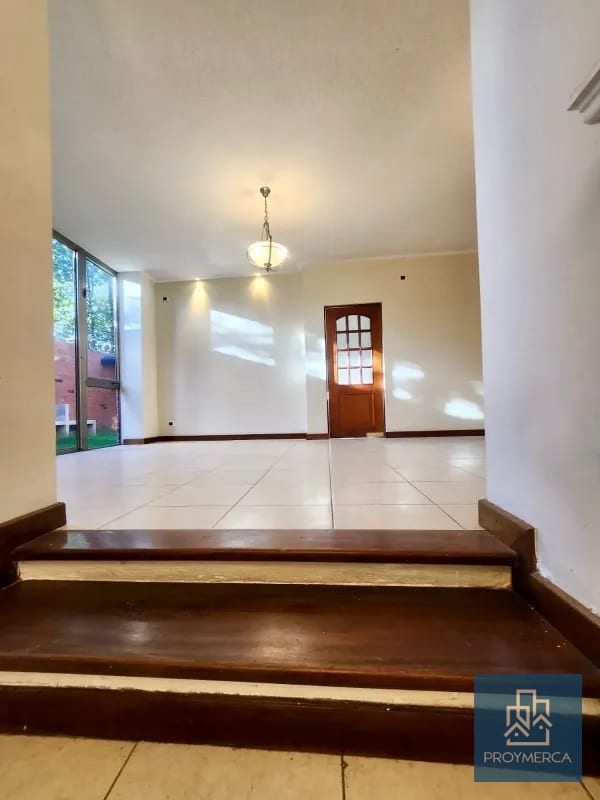 Casa en venta, Residencial Villas de Jacarandas de Cáyalá, Zona 16 — Casa en Venta en Zona 16, Guatemala, Ciudad — foto 11 de 12